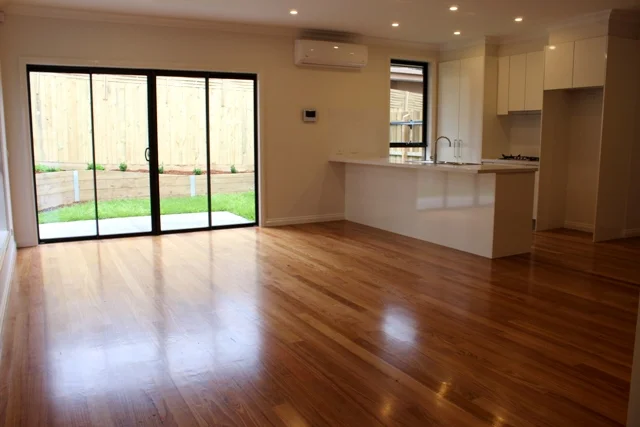Additional image 2 of 28 Lancelot Crescent, Glen Waverley VIC 3150