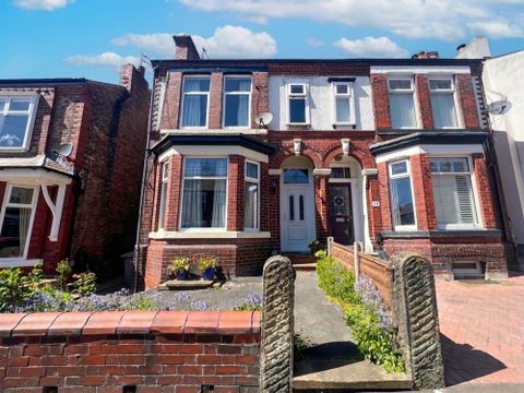 Mirfield Drive, Eccles M30