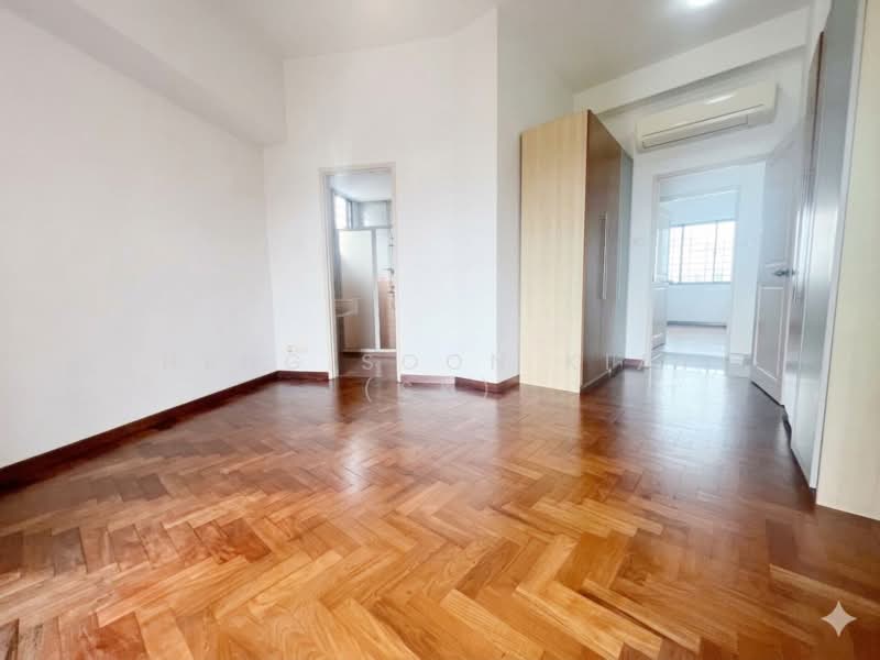21 Telok Blangah Drive photo 3