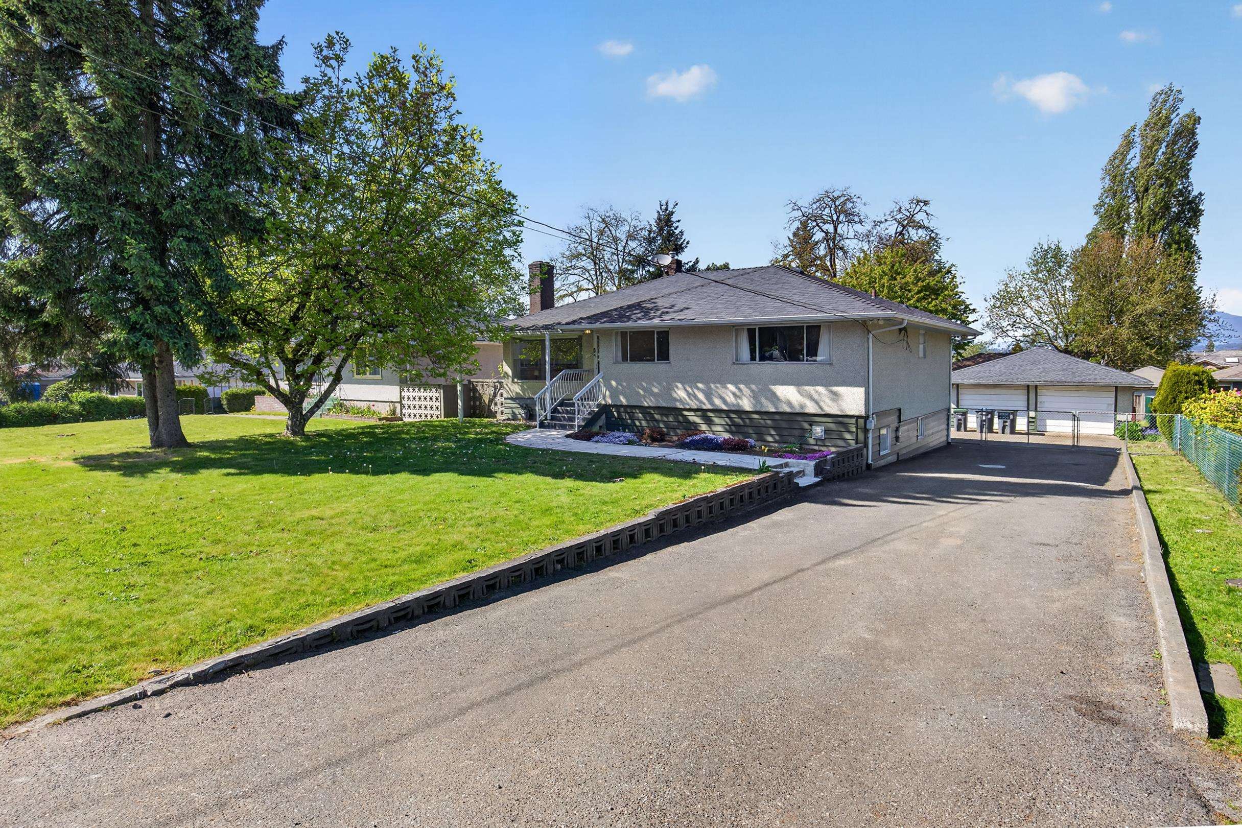 Additional image 2 of 13759 111 Avenue, Surrey, BC, V3R 2C1