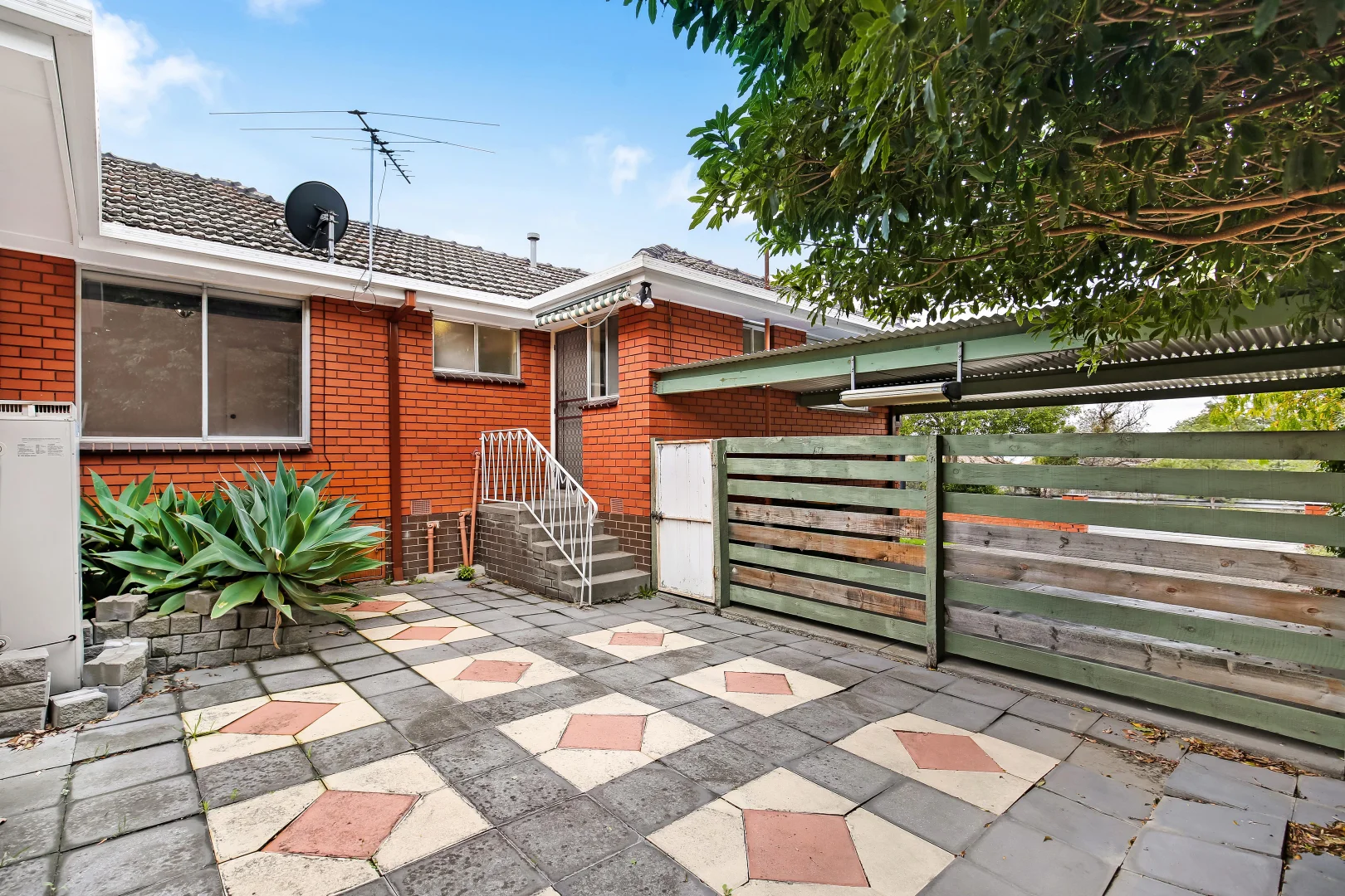 Additional image 6 of 1/53 Deavonshire Road, Watsonia VIC 3087
