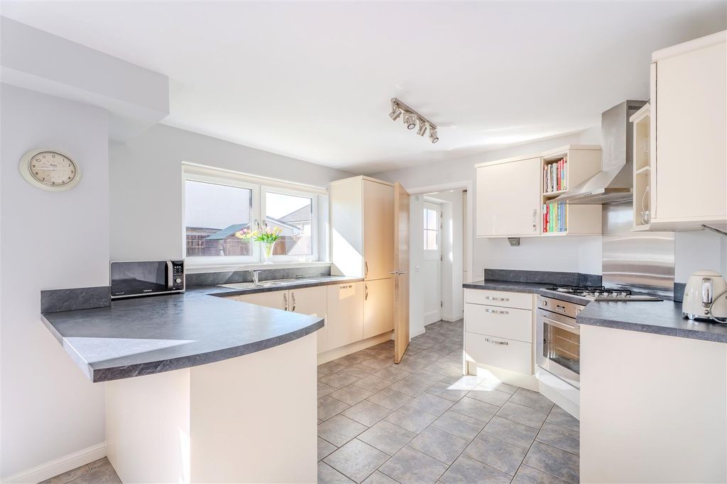 Additional image 8 of 4 bed detached house for saleFranklin Drive, Motherwell ML1