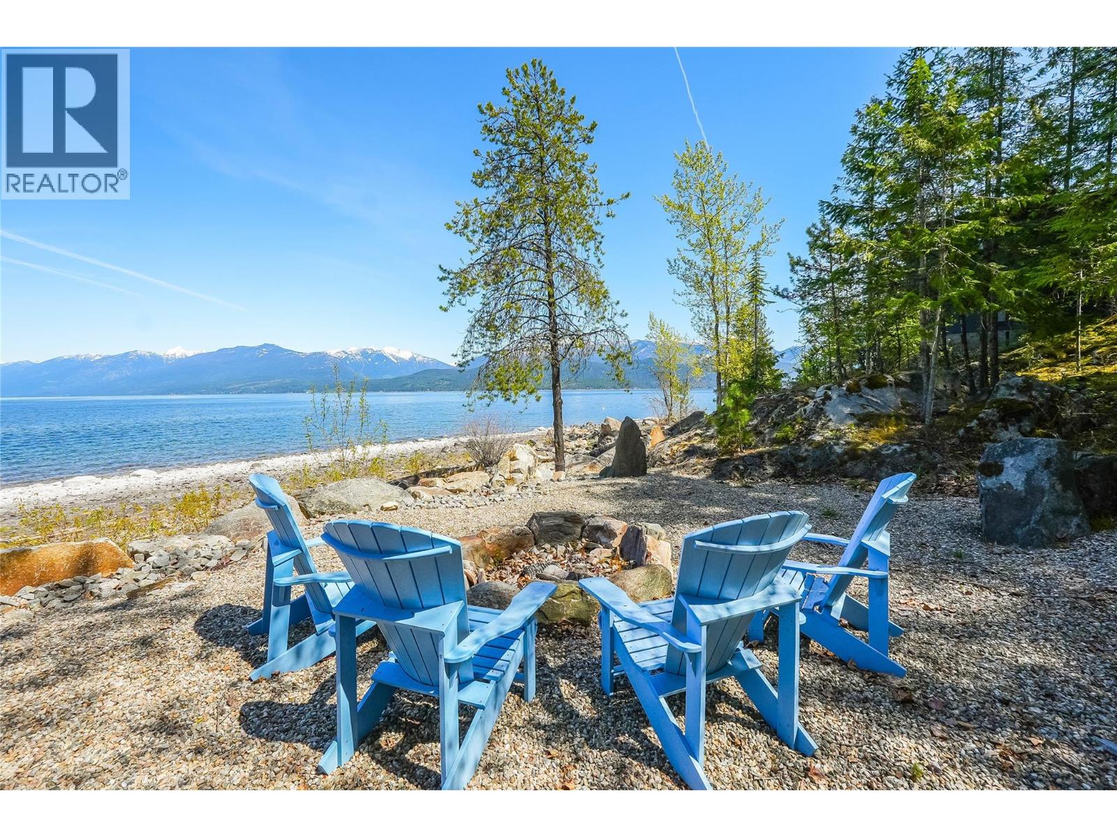 283 Kootenay Lake Road