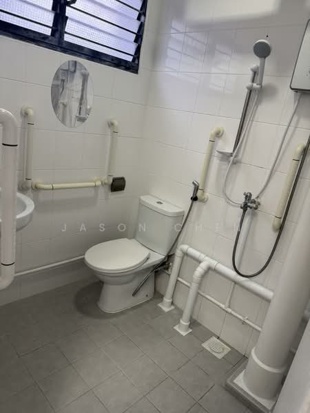 270 Yishun Street 22 photo 5