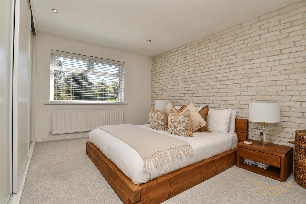 Additional image 46 of 5 bed detached house for saleHydepark Close, Newtownabbey BT36
