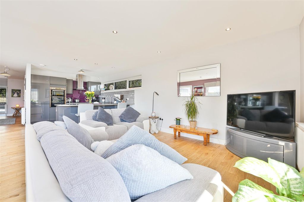 Additional image 34 of 4 bed detached house for saleBraidwood Road, Braidwood, Carluke ML8