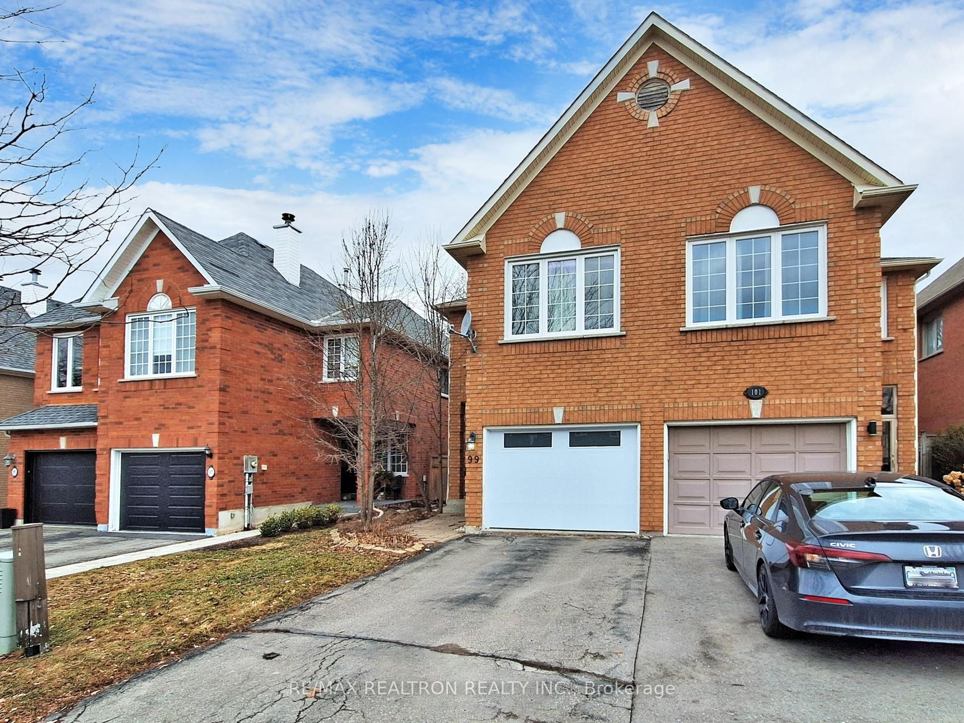 99 Widdifield Avenue, Newmarket, ON, L3X 1Z3