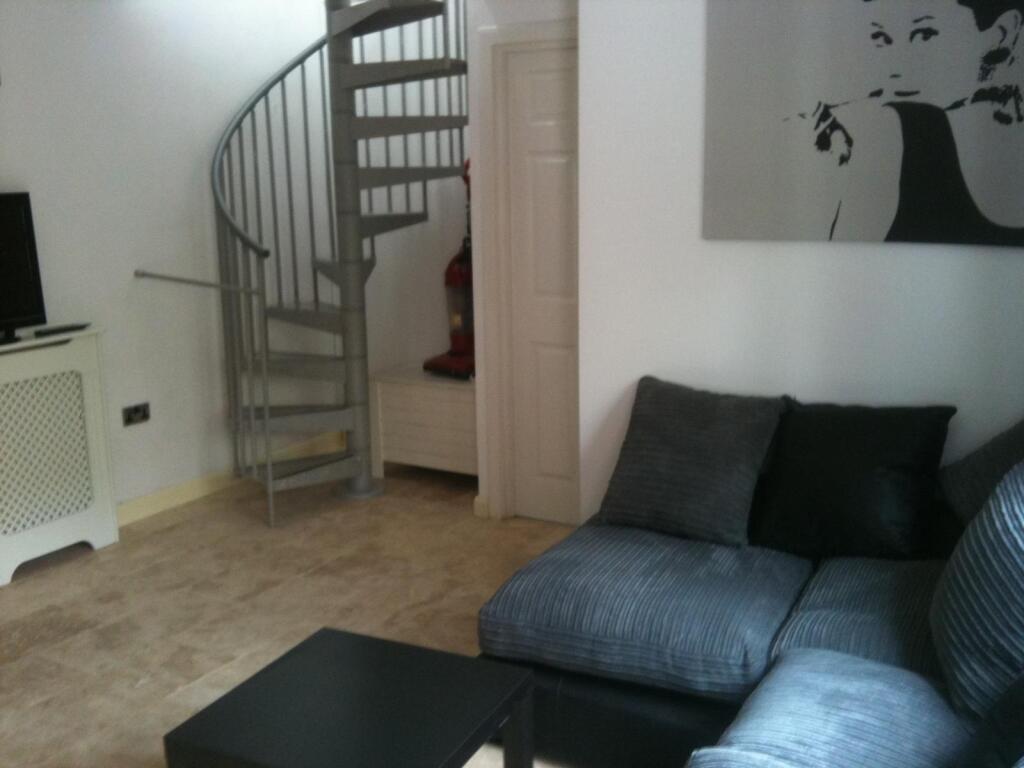 Margaret Street photo 2