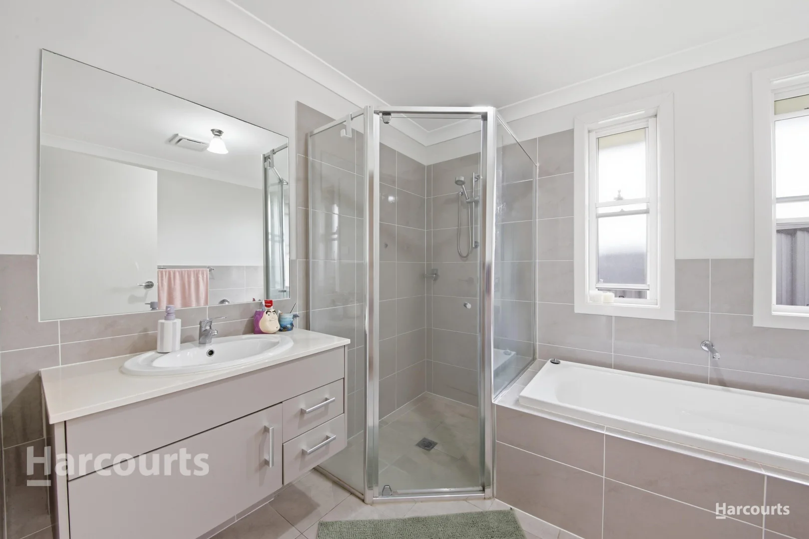 Additional image 7 of 148 Hampshire Boulevarde, Spring Farm NSW 2570