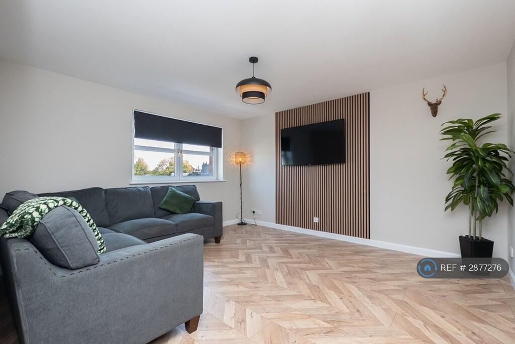 Charles St, Aberdeen, AB25