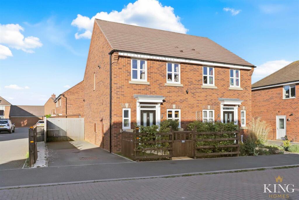 Laxton Way, Bidford-On-Avon, Alcester