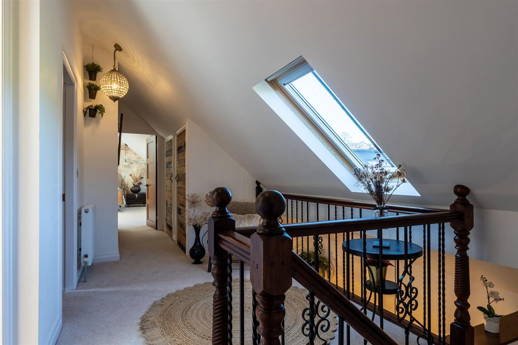 Additional image 37 of 4 bed detached house for saleOld Hay Lane, Sheffield S17