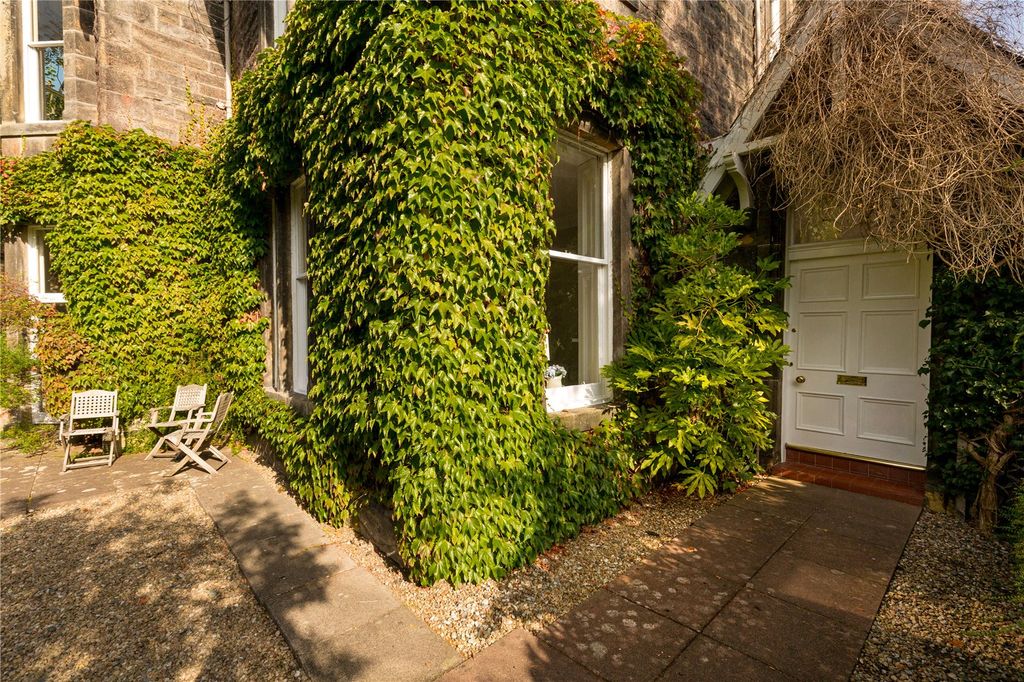 Additional image 2 of 6 bed detached house for sale23 Newbattle Road, Eskbank, Midlothian EH22