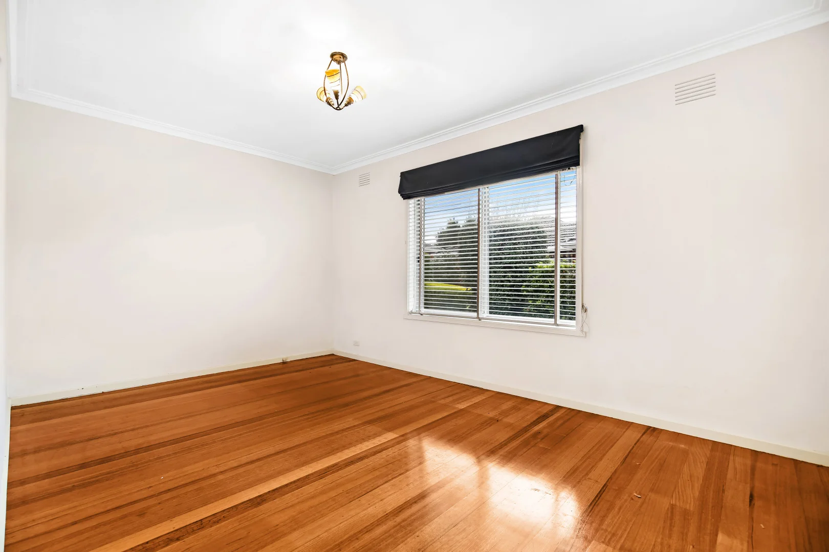Additional image 7 of 1/53 Deavonshire Road, Watsonia VIC 3087