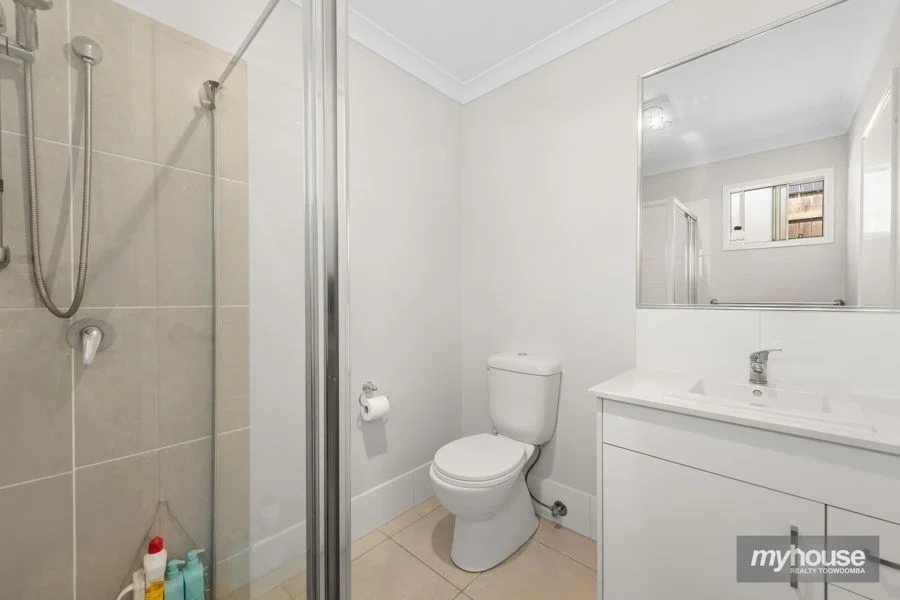 Additional image 7 of 2/14 Wolff Street, Cotswold Hills QLD 4350
