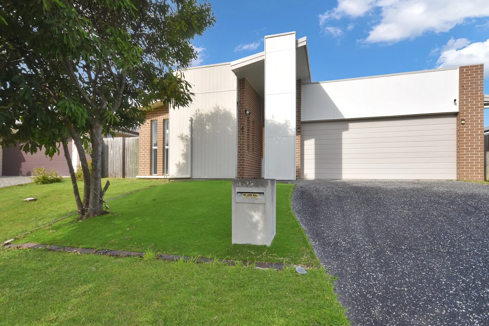 35 Woodlight Street, Mango Hill QLD 4509