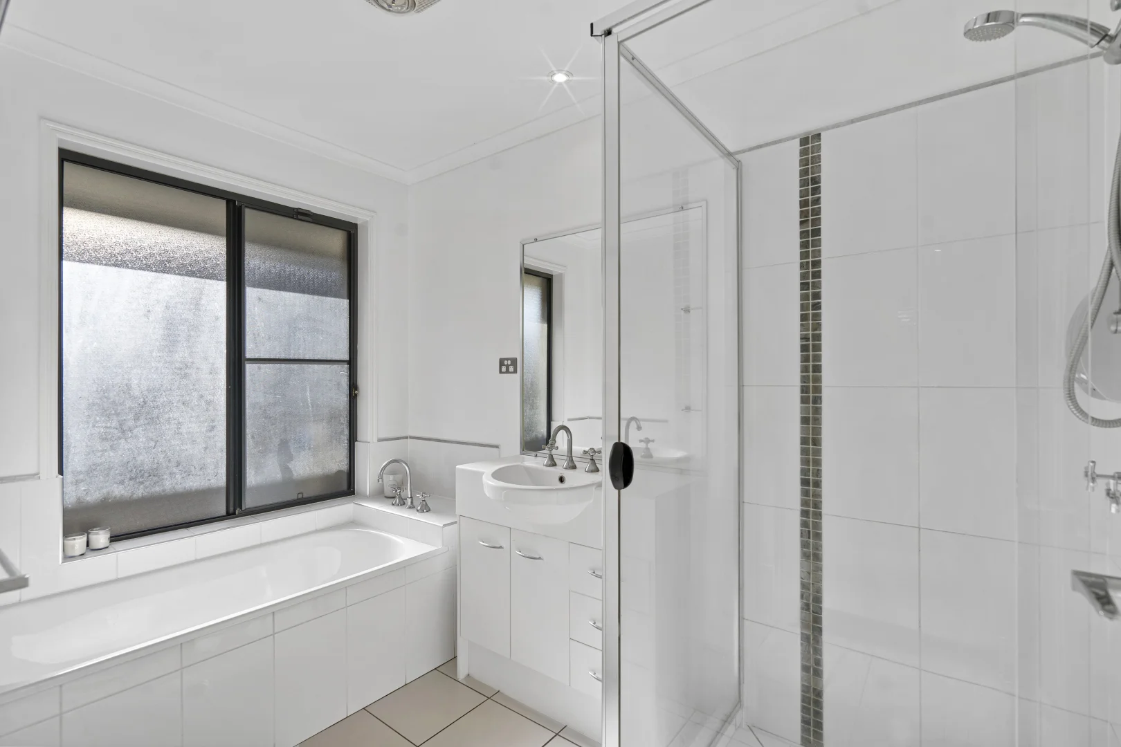 Additional image 16 of 3 Lynbrook Avenue, Ormeau QLD 4208
