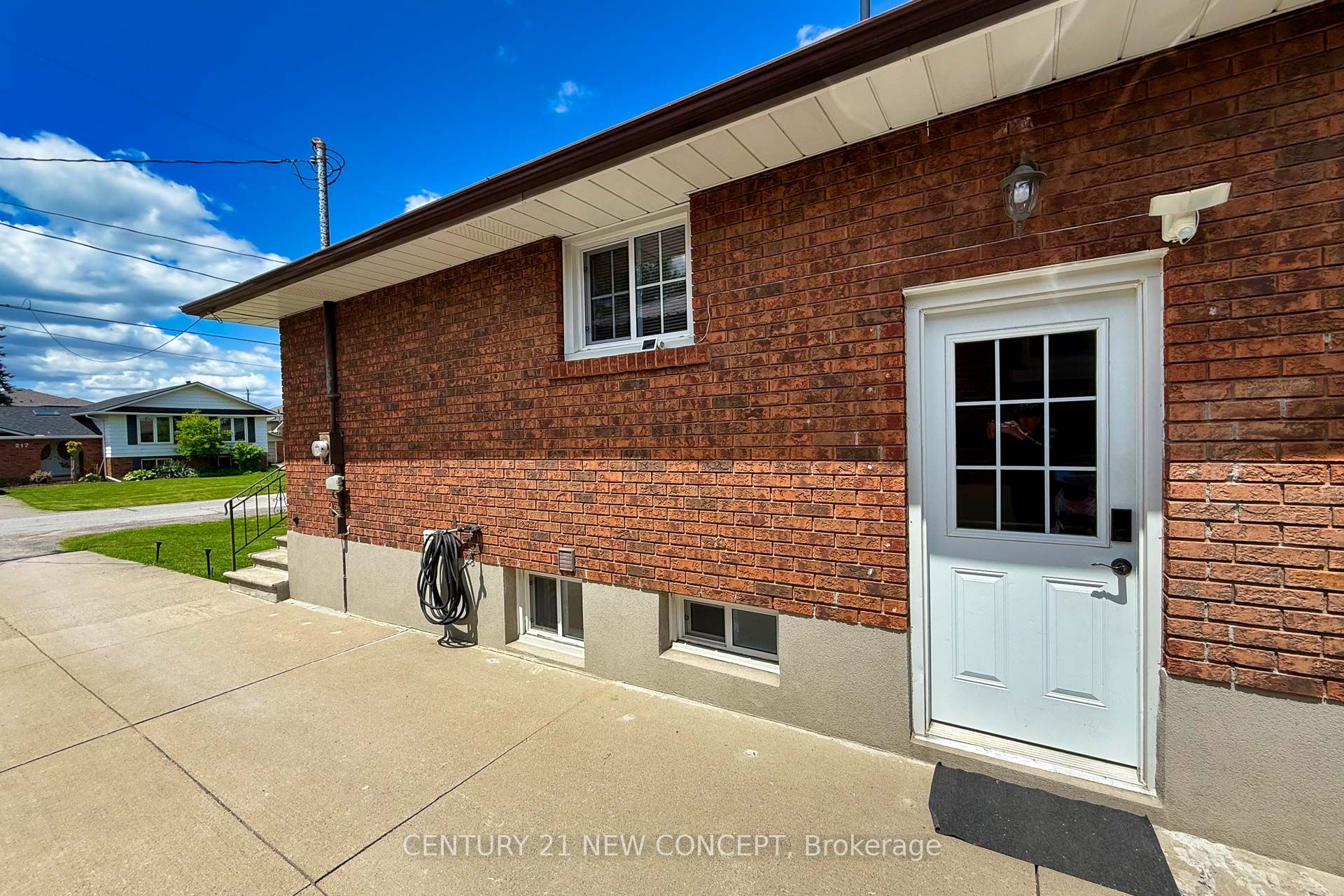 Additional image 5 of 220 Ontario Street, Thorold, ON, L2V 1E4