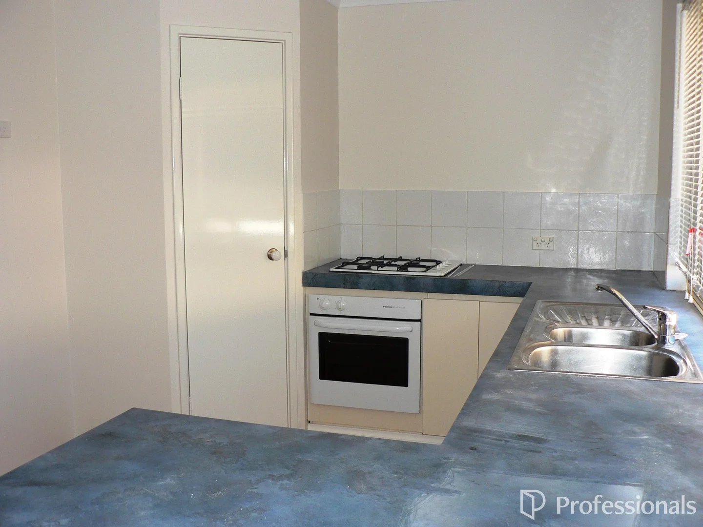 Additional image 7 of 91 Garner Lane, Joondanna WA 6060