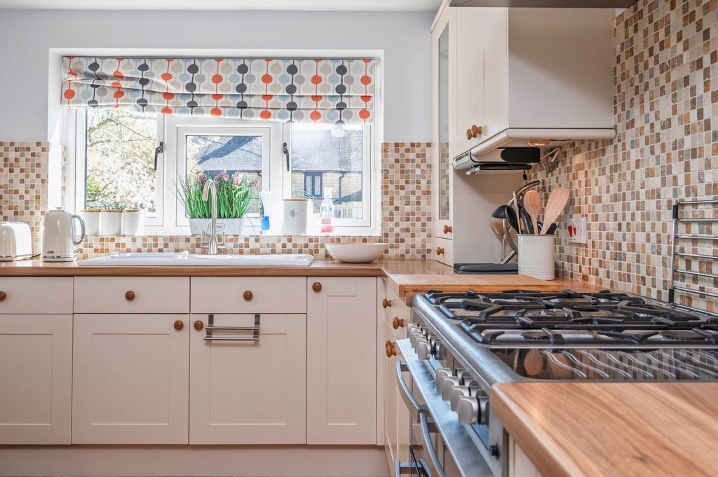 Additional image 8 of 4 bed detached house for saleLansdowne, Bourton-On-The-Water GL54
