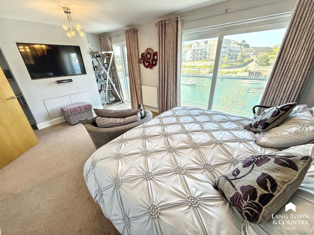 Additional image 8 of 4 bed terraced house for saleBoston Close, Oreston, Plymouth. PL9