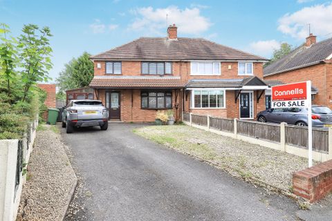 Sandy Crescent, Wolverhampton WV11