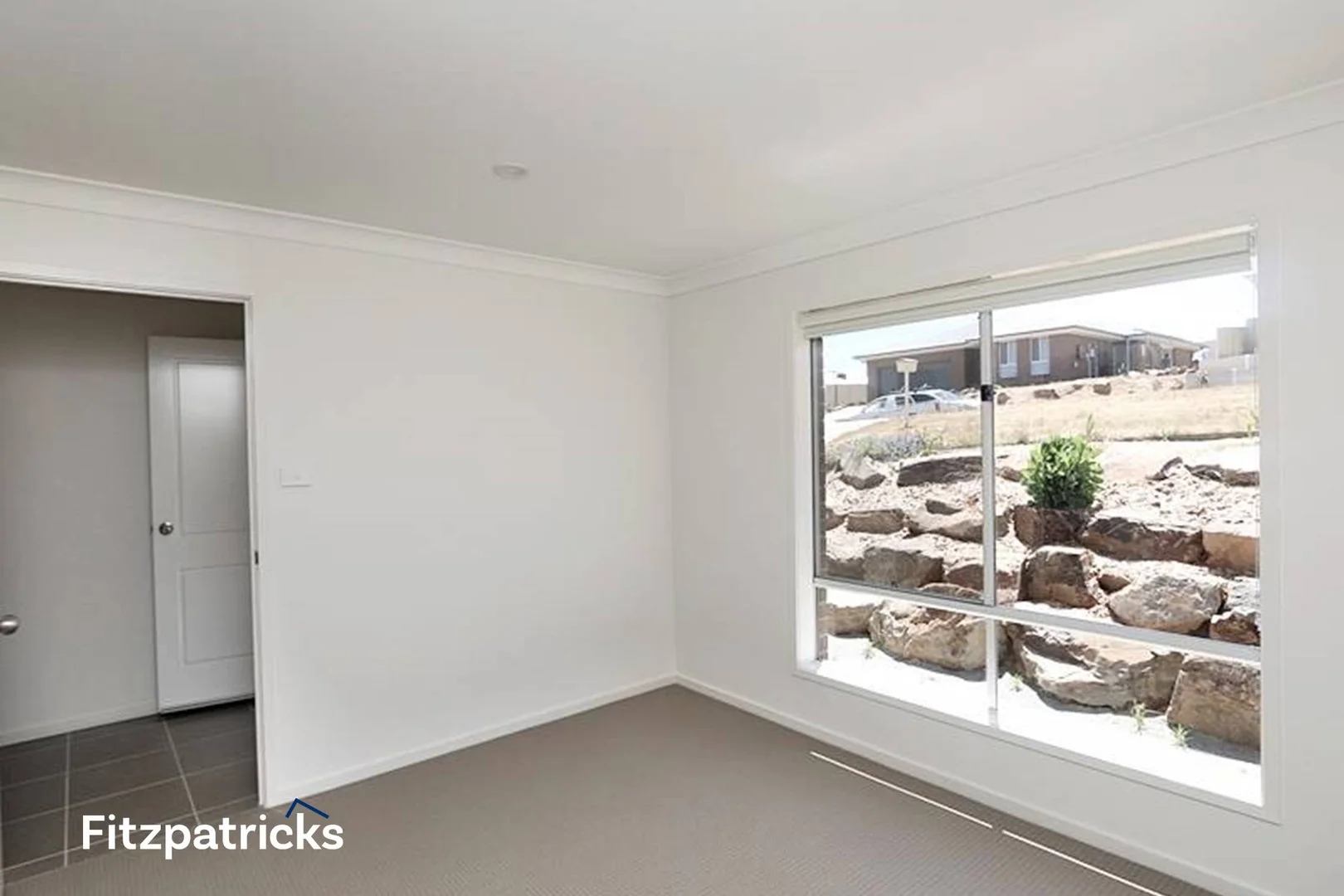 9 Sunvale Crescent, Estella NSW 2650 photo 4