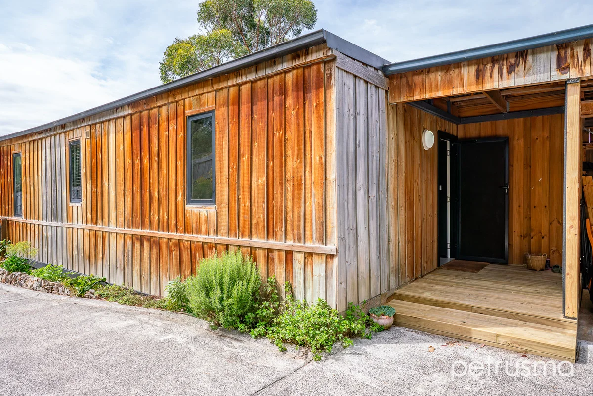 Additional image 2 of 2/11a Daly Road, Lenah Valley TAS 7008