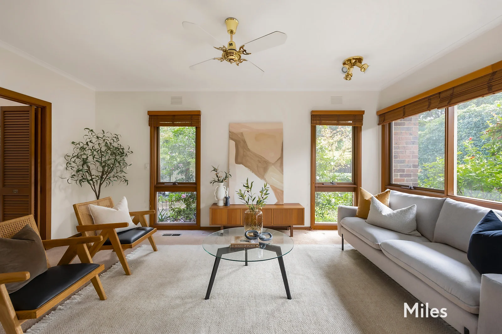 Additional image 2 of 1/94 Locksley Road, Ivanhoe VIC 3079