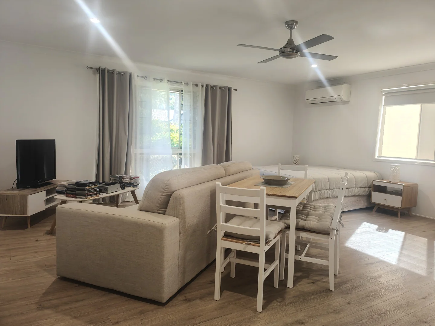 Additional image 3 of 1 Centre Court, Oxenford QLD 4210