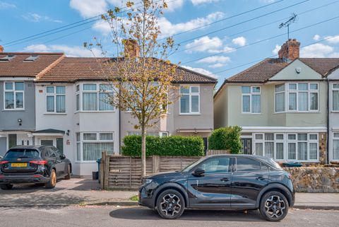 Athelstone Road, Harrow Weald HA3