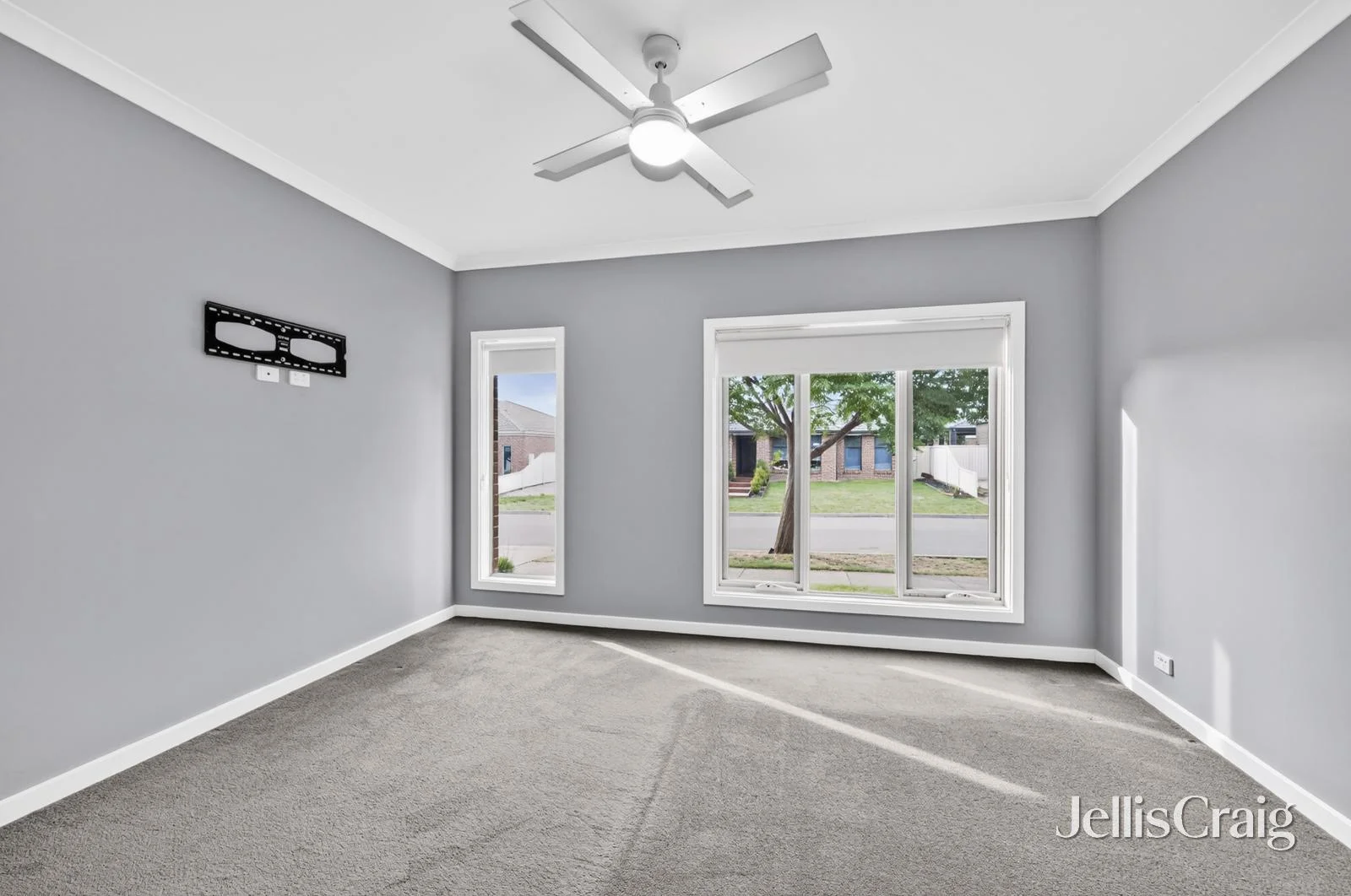 Additional image 3 of 45 Chifley Drive, Delacombe VIC 3356