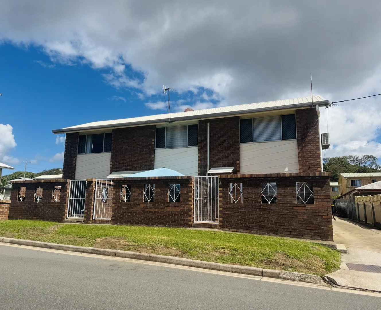 1/71 Off Lane, South Gladstone QLD 4680