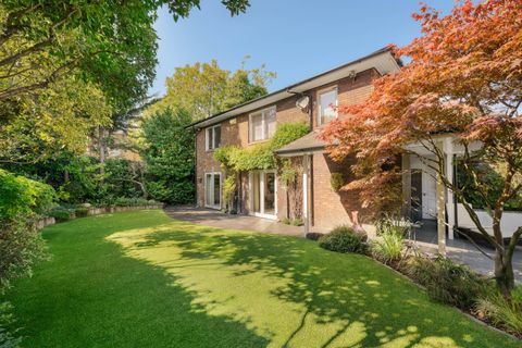 Hillside Close, St. John's Wood, London NW8