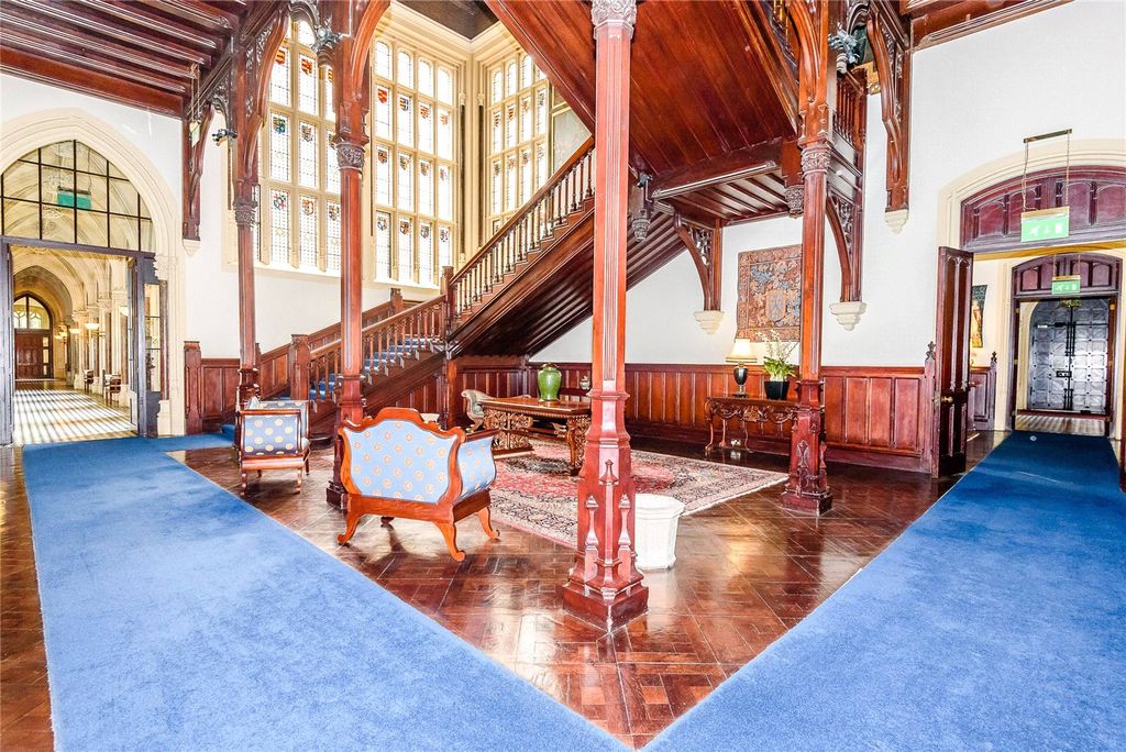 Additional image 12 of 4 bed flat for saleWyfold Court, Kingwood, Henley-On-Thames, Oxfordshire RG9