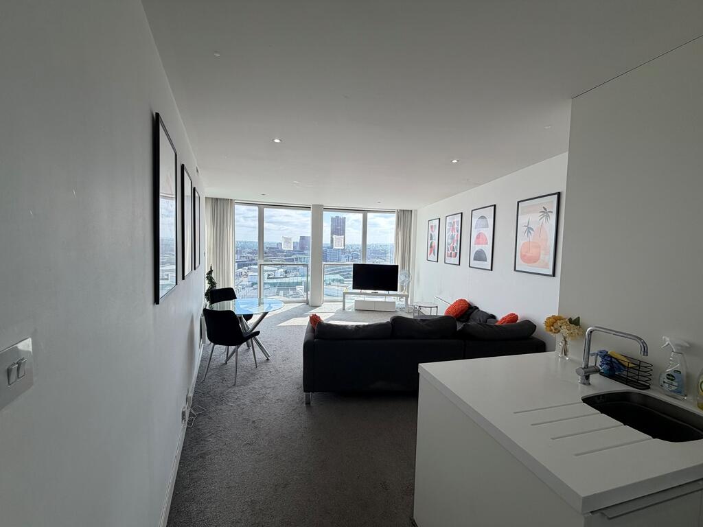 Rotunda Furnished 1 Bed