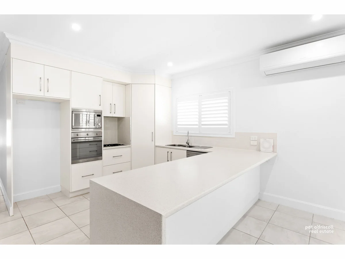 5/200 Upper Dawson Road, The Range QLD 4700 photo 2