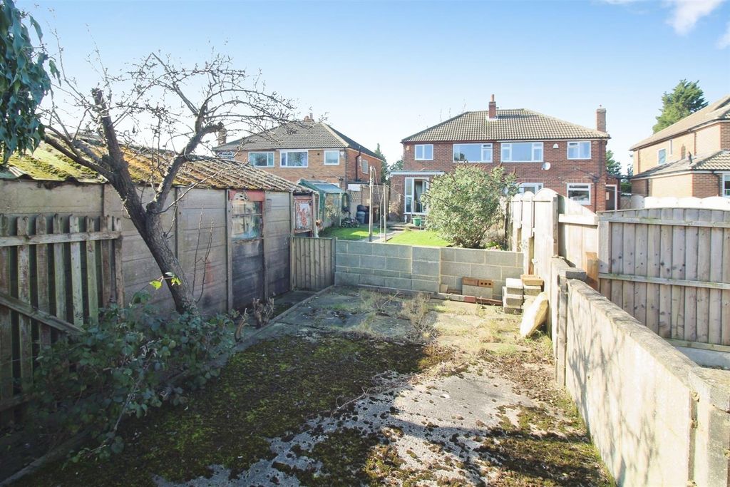 Additional image 13 of 3 bed semi-detached house for saleStyebank Lane, Rothwell, Leeds LS26