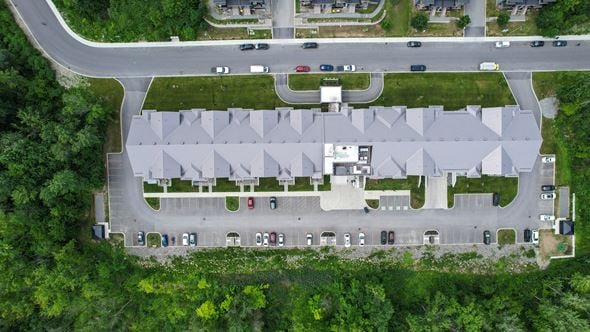 150 Rue Jeannine-Grégoire-Ross, Gatineau, QC, J8P 0M6
