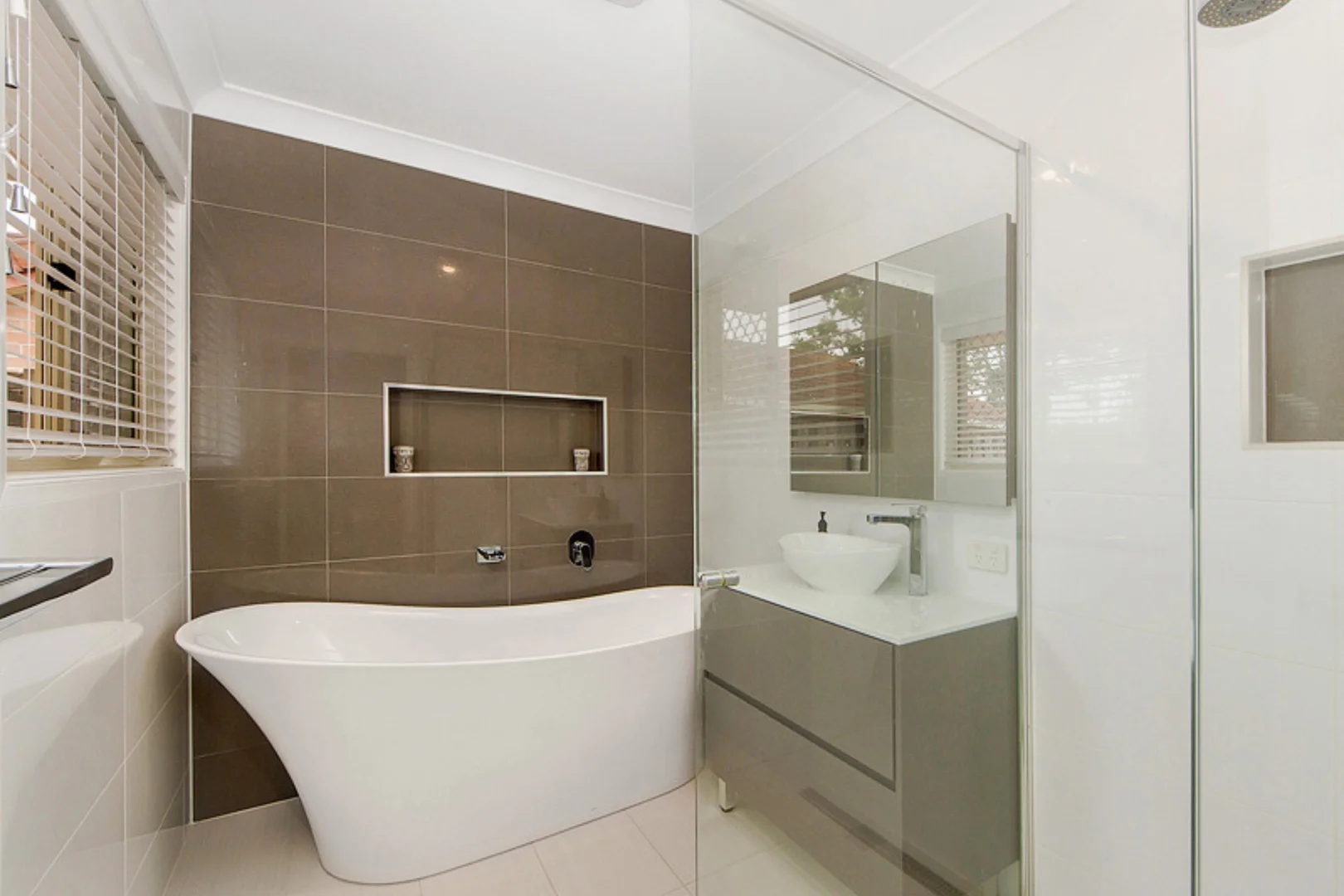 Additional image 9 of 19 Macadie Way, Merrimac QLD 4226