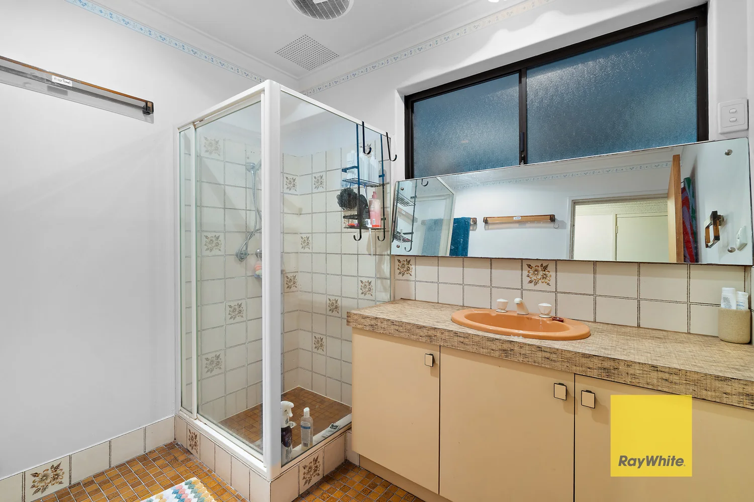 Additional image 16 of 6 Crest Court, Thornlie WA 6108