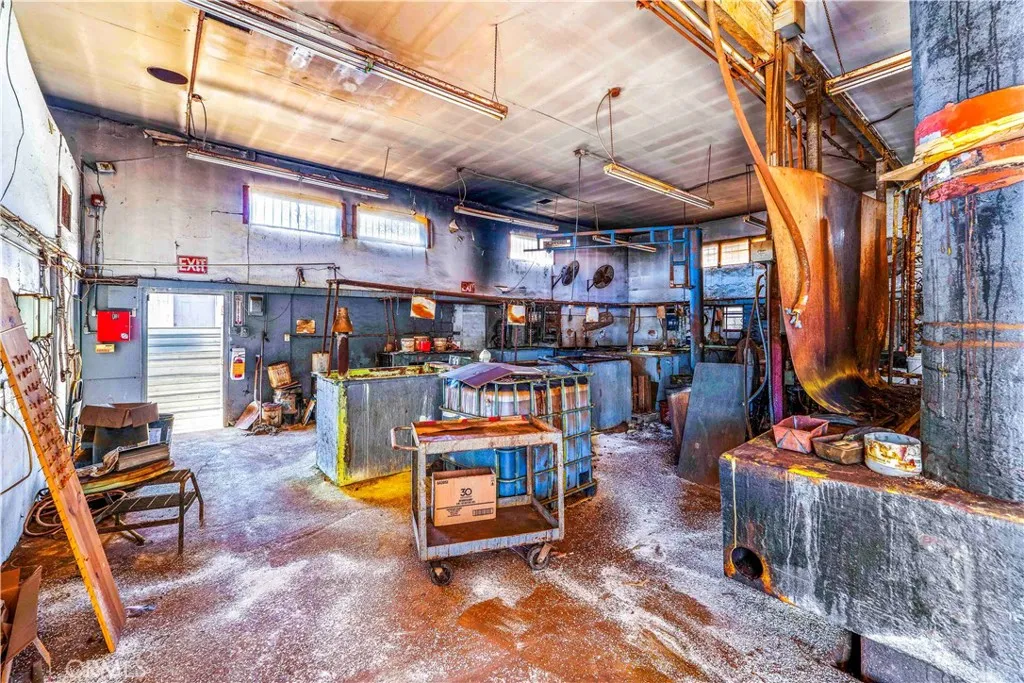 Additional image 10 of 1855 E 62nd St, Los Angeles, CA 90001
