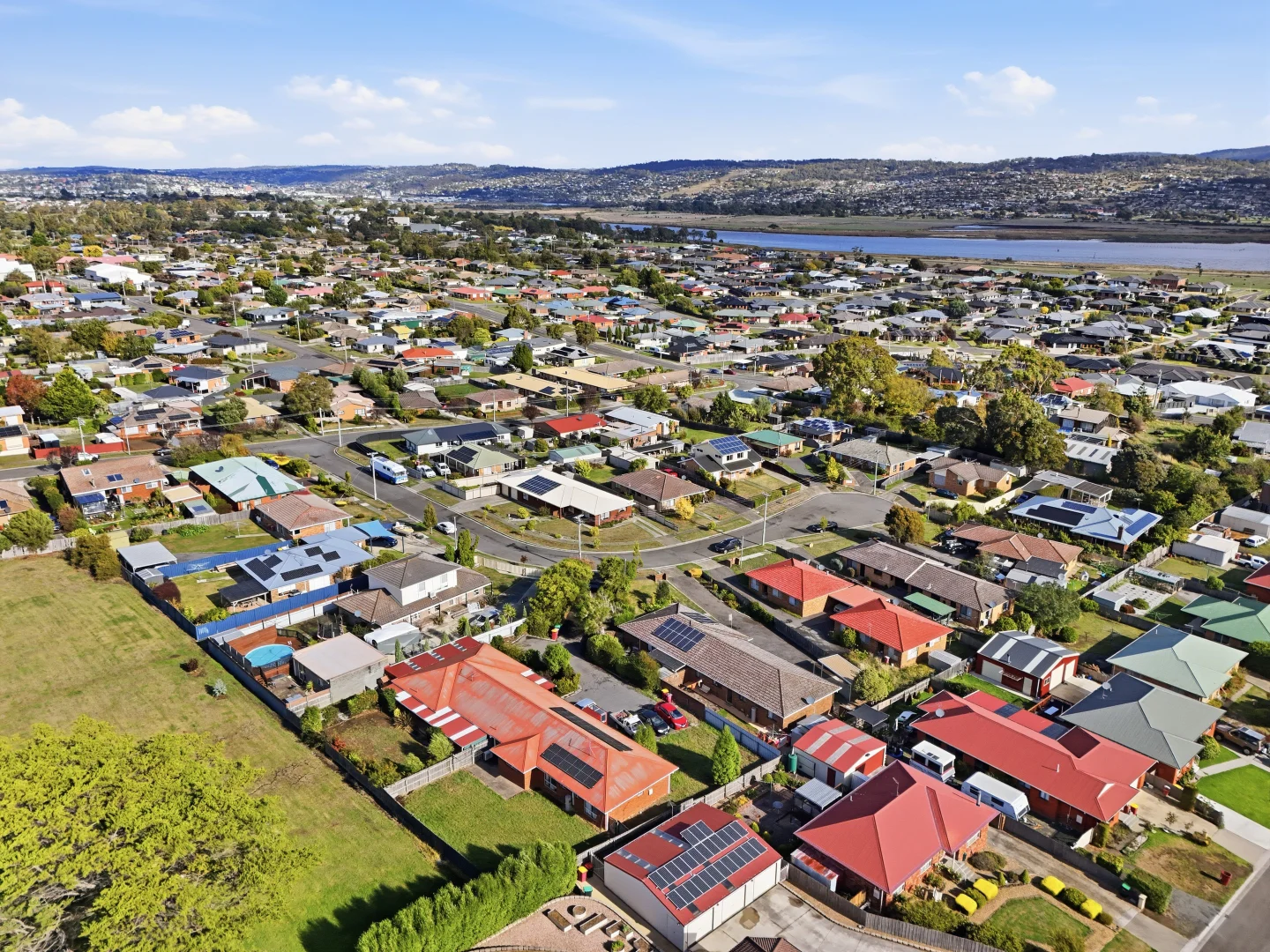 Additional image 32 of 1/12 Drysdale Court, Newnham TAS 7248