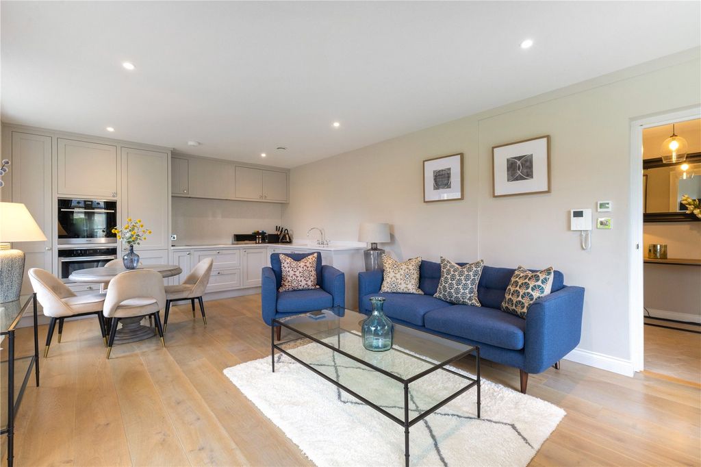 Additional image 7 of 2 bed flat for saleLansdown Road, Bath, Somerset BA1