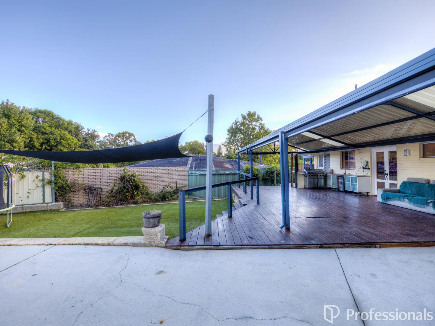 Additional image 23 of 2 Fletcher Road, Lesmurdie WA 6076