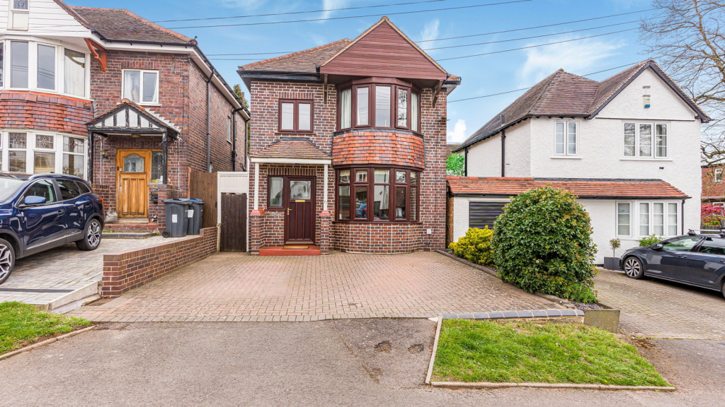 Four Oaks Common Road, Sutton Coldfield, B74 4NW