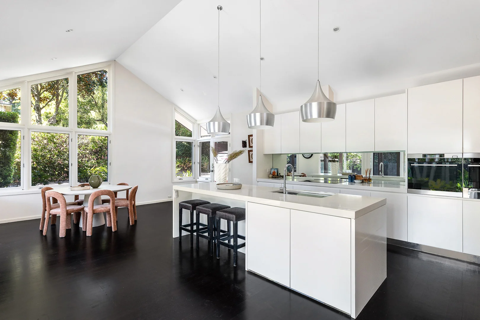 30 Mudies Road, St Ives NSW 2075