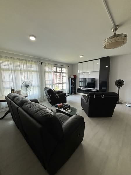 95C Henderson Road photo 2
