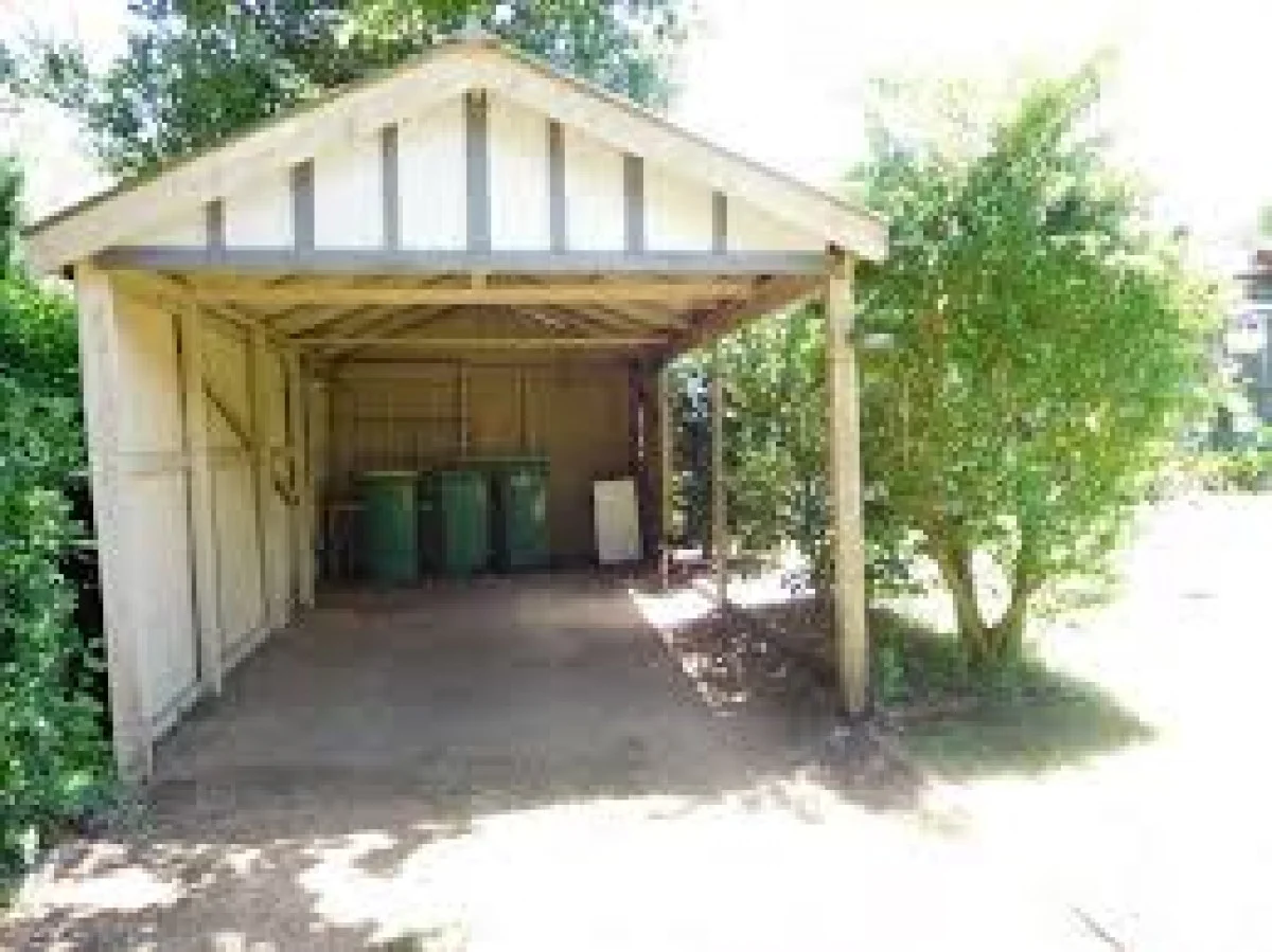 Additional image 7 of 33 Collins Street, Mount Lofty QLD 4350