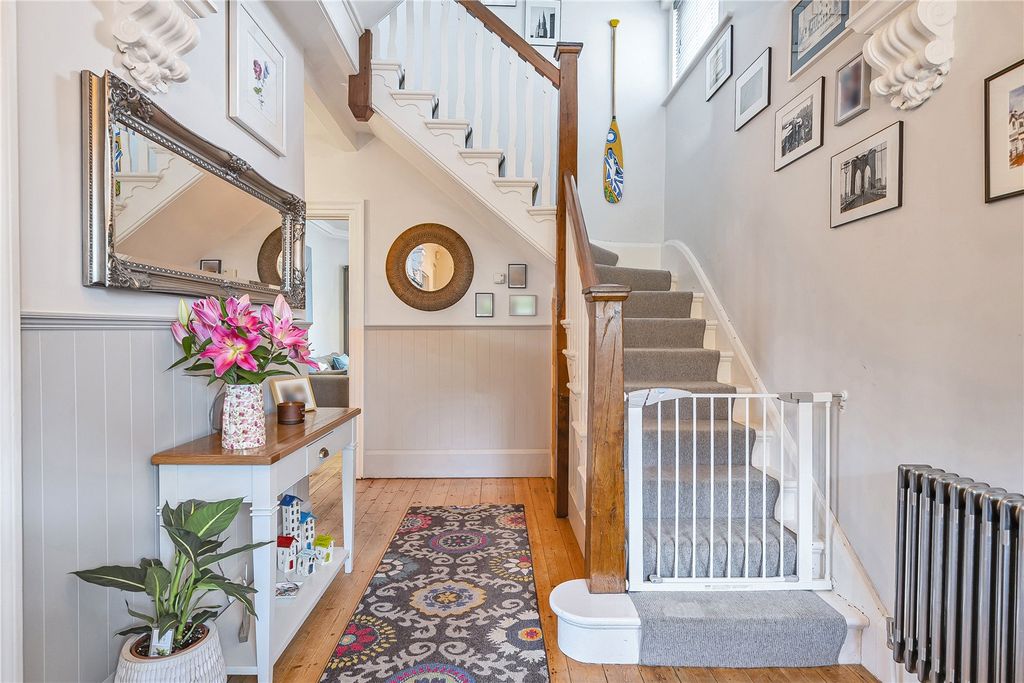 Additional image 10 of 6 bed detached house for saleThorold Road, Farnham, Surrey GU9